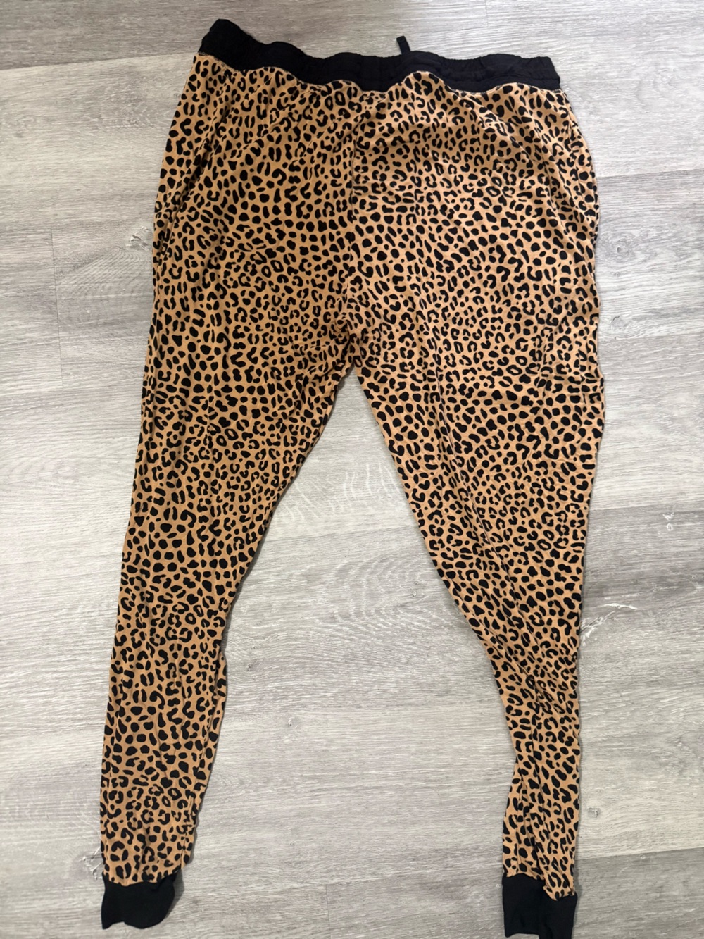 Little Sleepies Leopard Print Women’s Pants - Picture 5 of 5